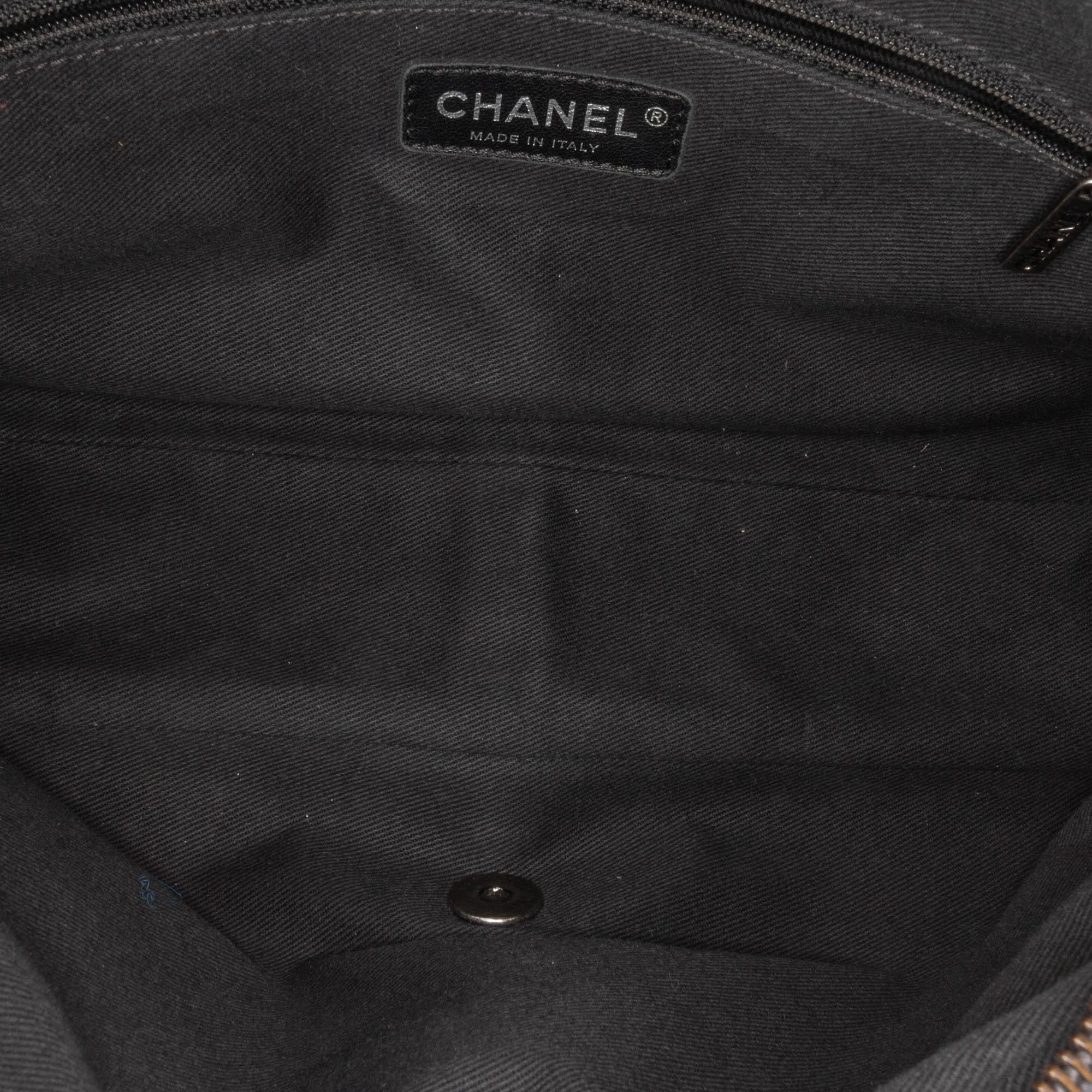 Chanel Jumbo Quilted Caviar Easy Flap