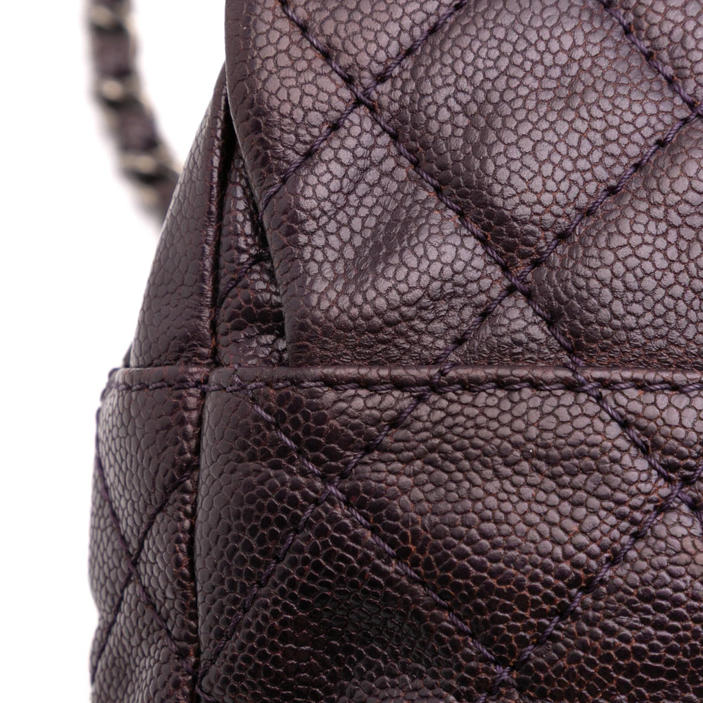 Chanel Jumbo Quilted Iridescent Caviar Easy Flap