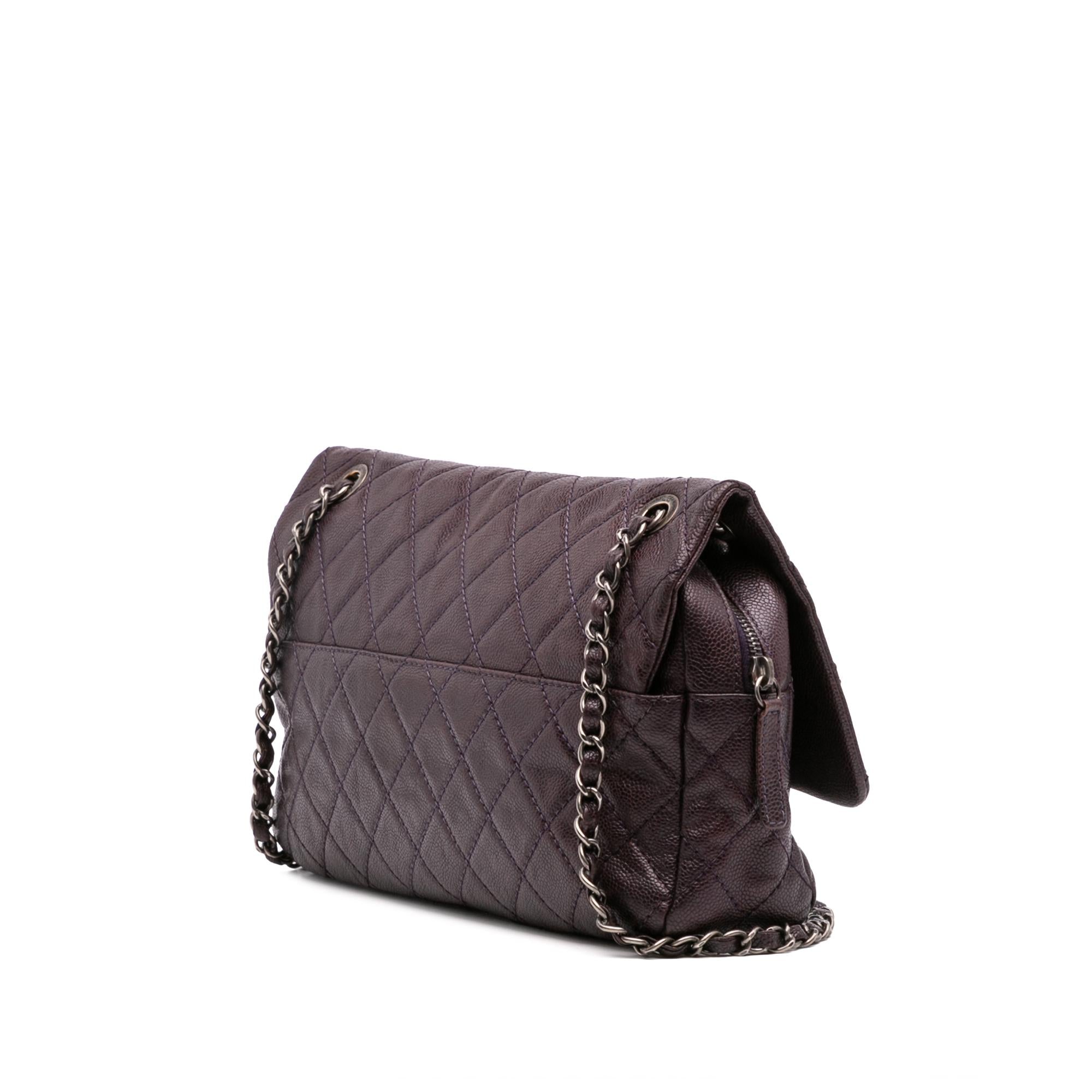Chanel Jumbo Quilted Iridescent Caviar Easy Flap