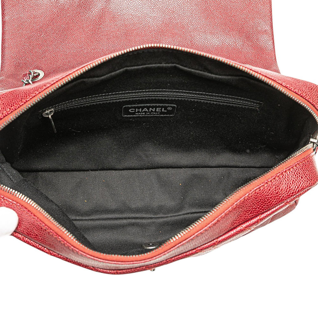 Chanel Jumbo Quilted Iridescent Caviar Easy Flap