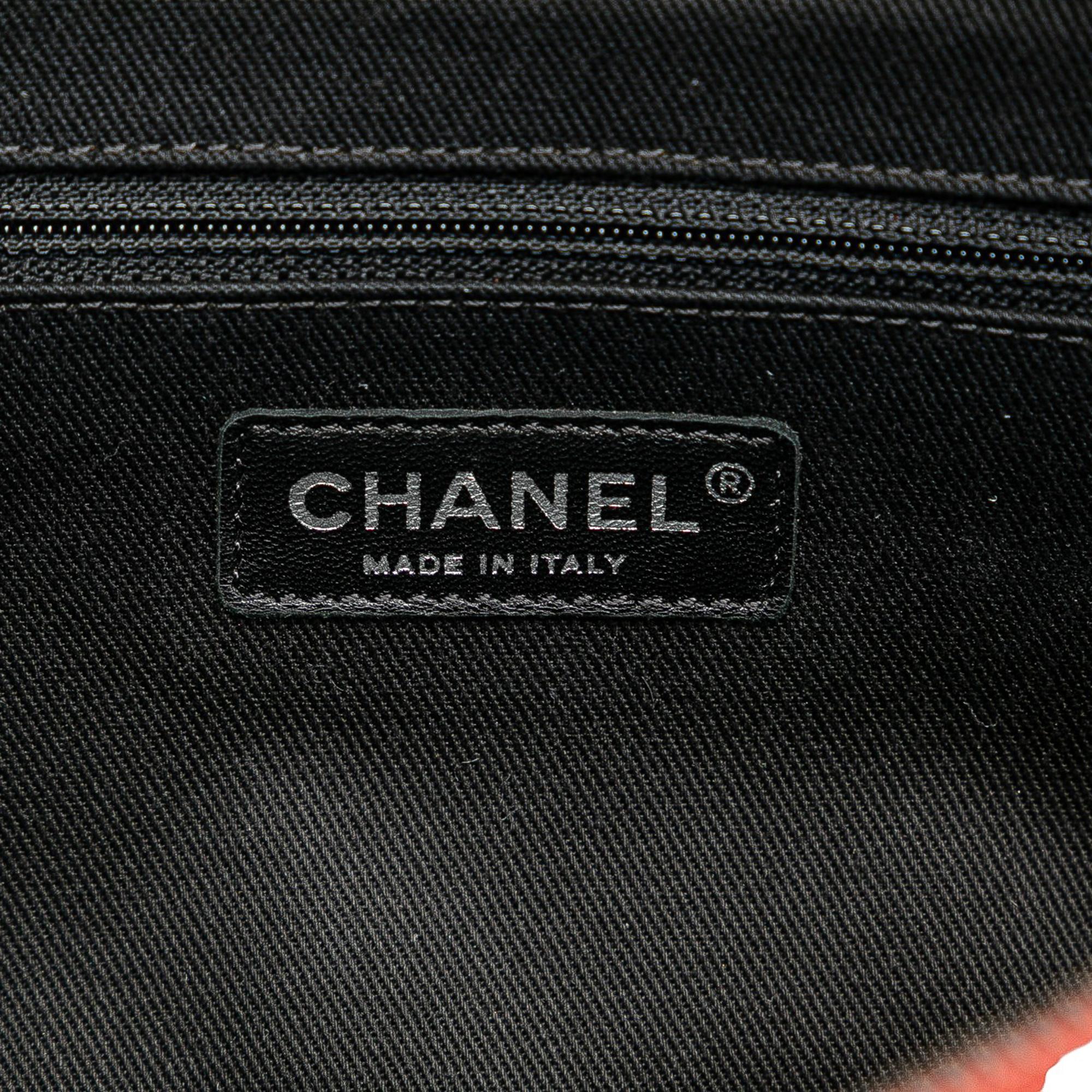 Chanel Jumbo Quilted Iridescent Caviar Easy Flap