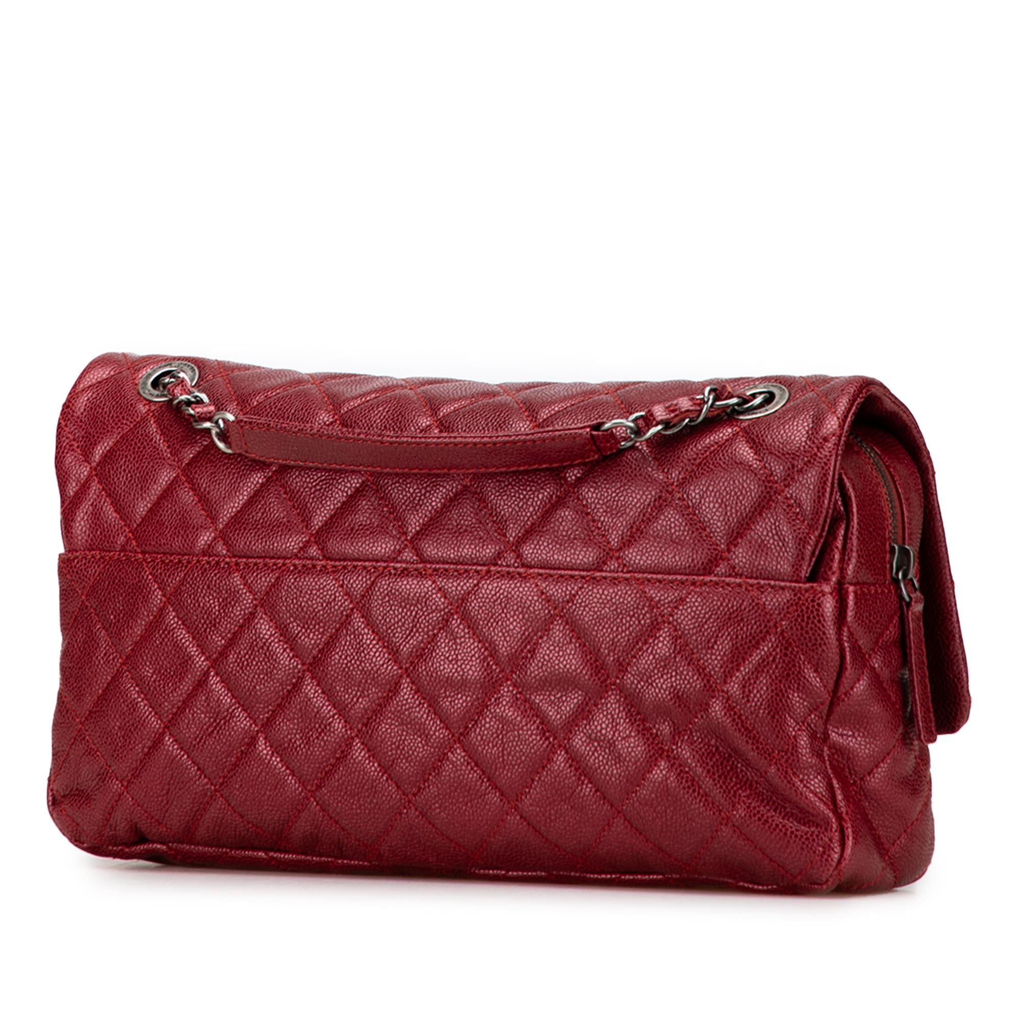 Chanel Jumbo Quilted Iridescent Caviar Easy Flap