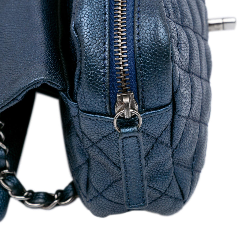 Chanel Jumbo Quilted Iridescent Caviar Easy Flap