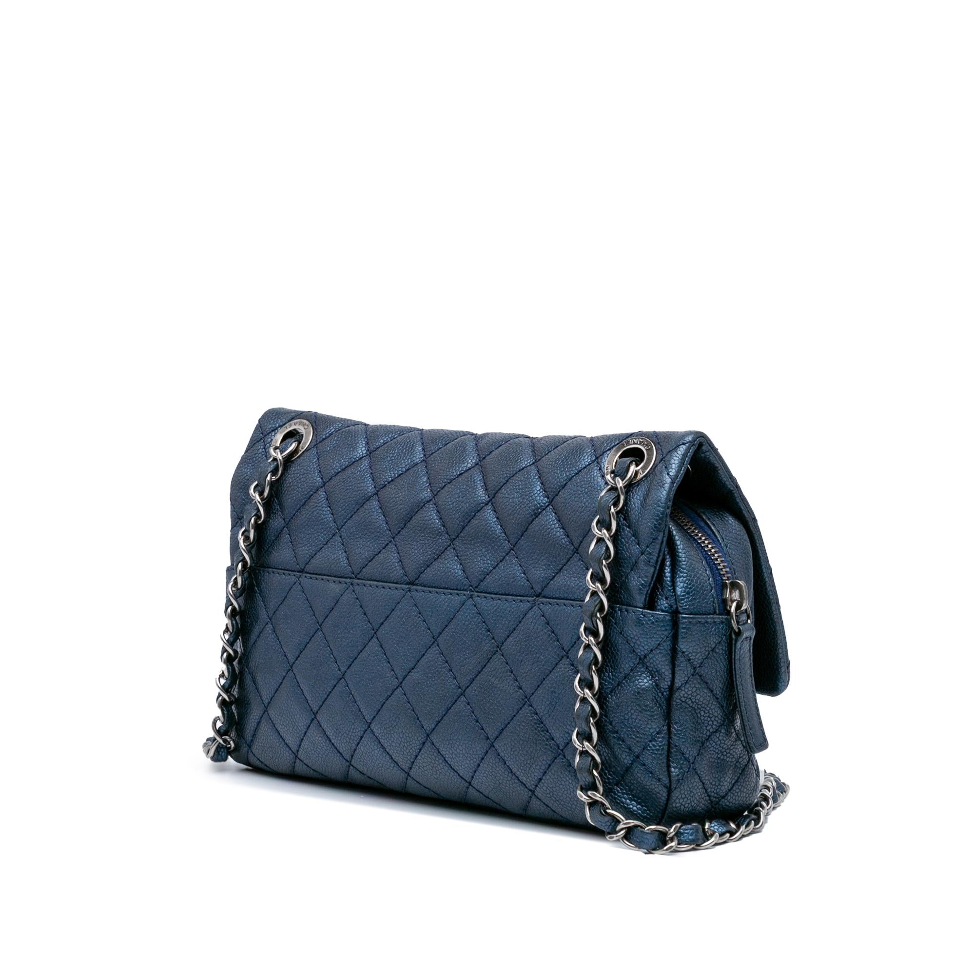 Chanel Jumbo Quilted Iridescent Caviar Easy Flap