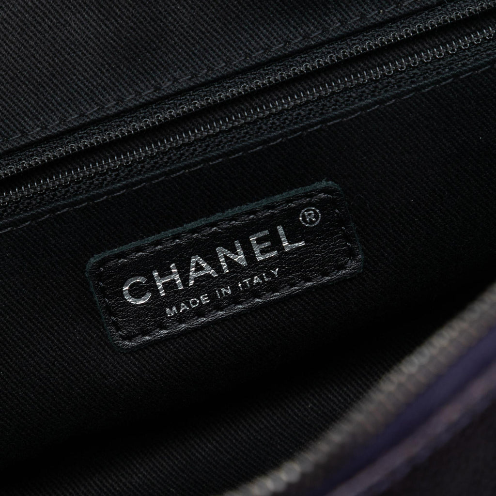Chanel Jumbo Quilted Iridescent Caviar Easy Flap