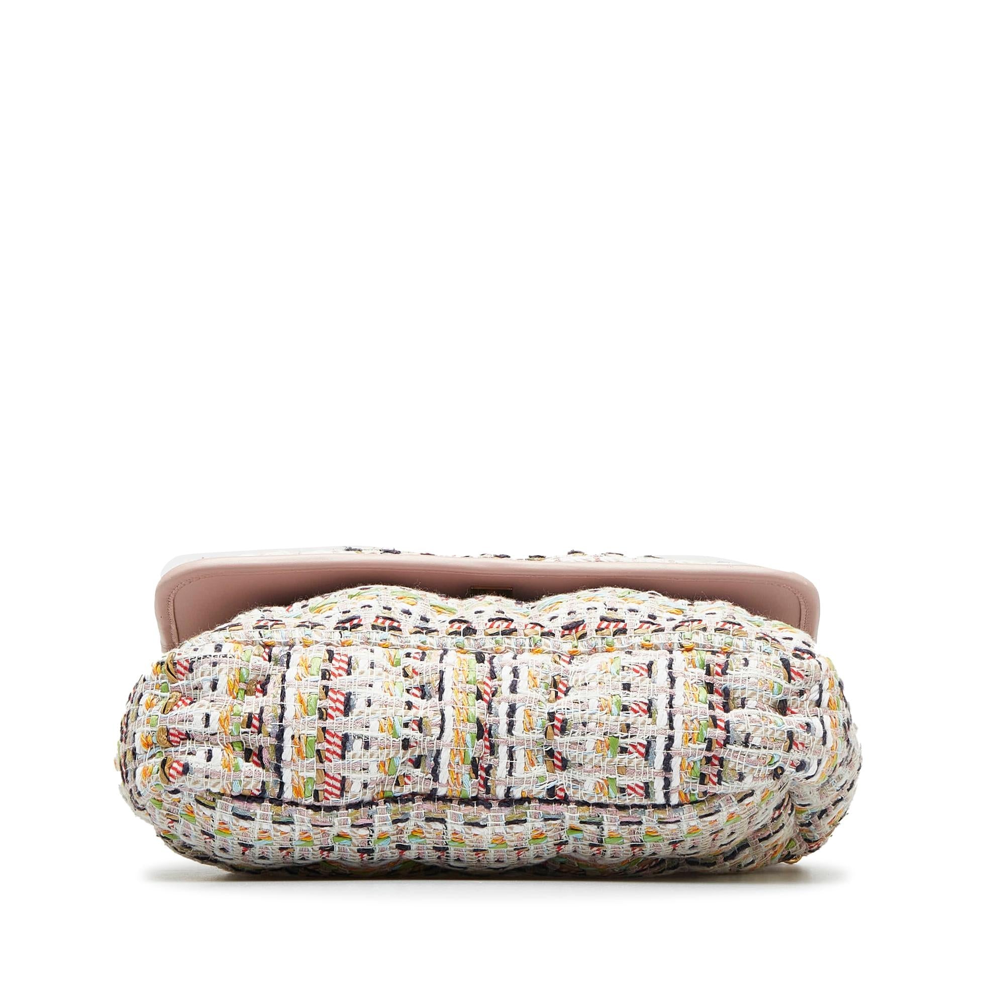 Chanel Jumbo Tweed Chesterfield Single Flap (SHG-QQOQlV)