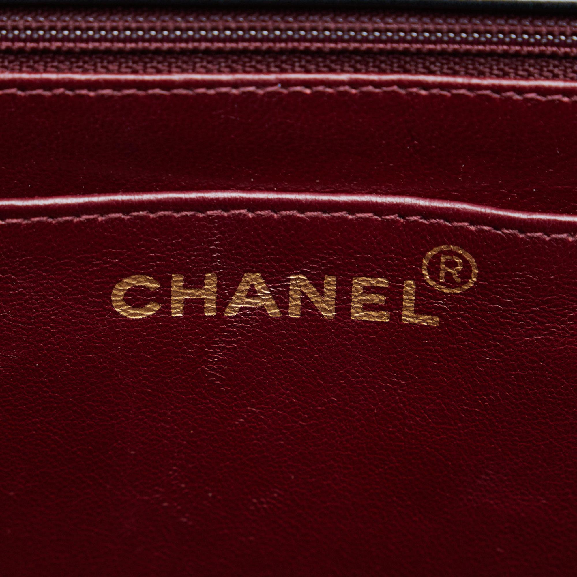 Chanel Jumbo XL Classic Lambskin Maxi Single Flap (SHG-H0fuvy)