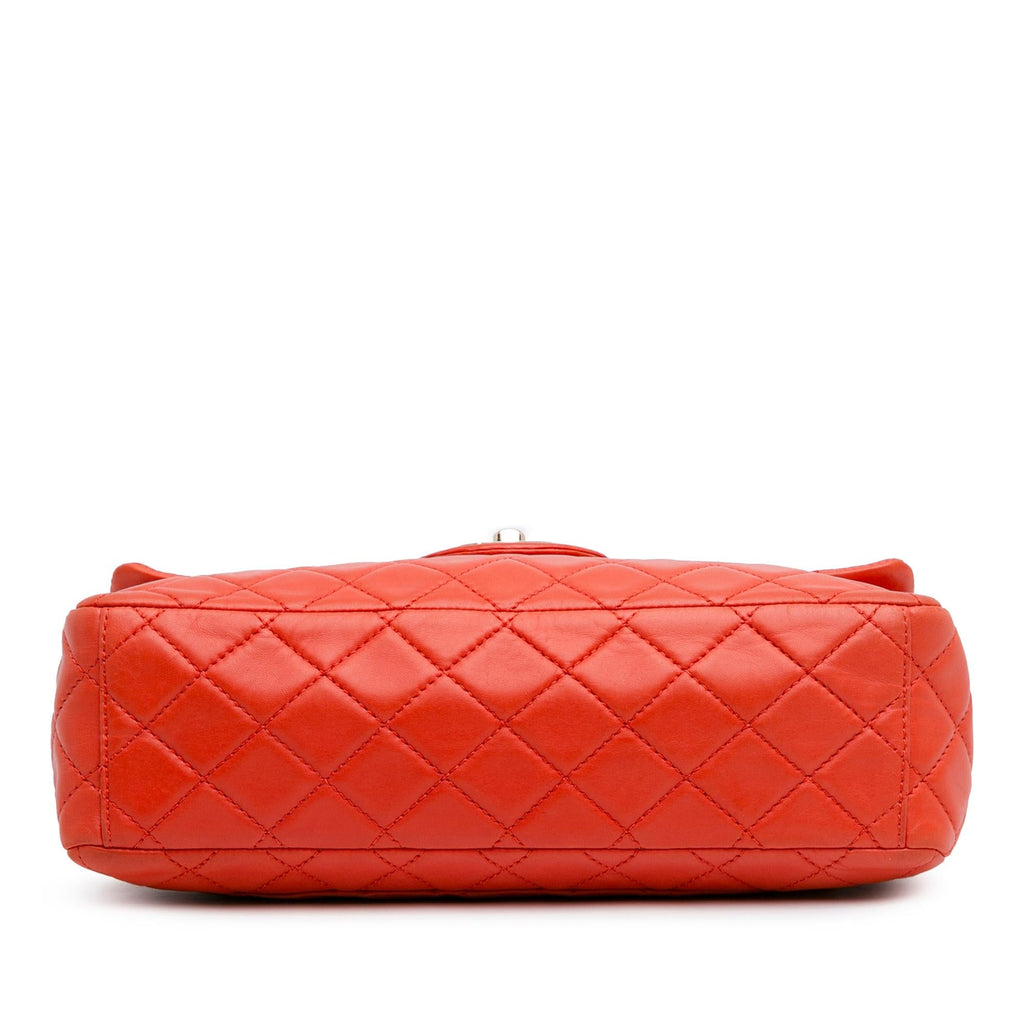 Chanel Jumbo XL Classic Lambskin Single Flap (SHG-O9KJDu)