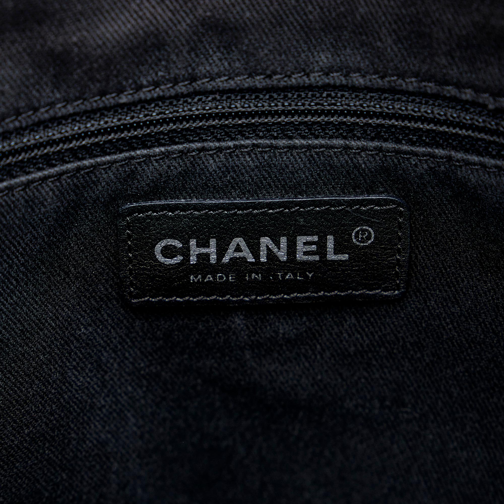 Chanel Lady Braid Shopping Tote (SHG-coeeFn)