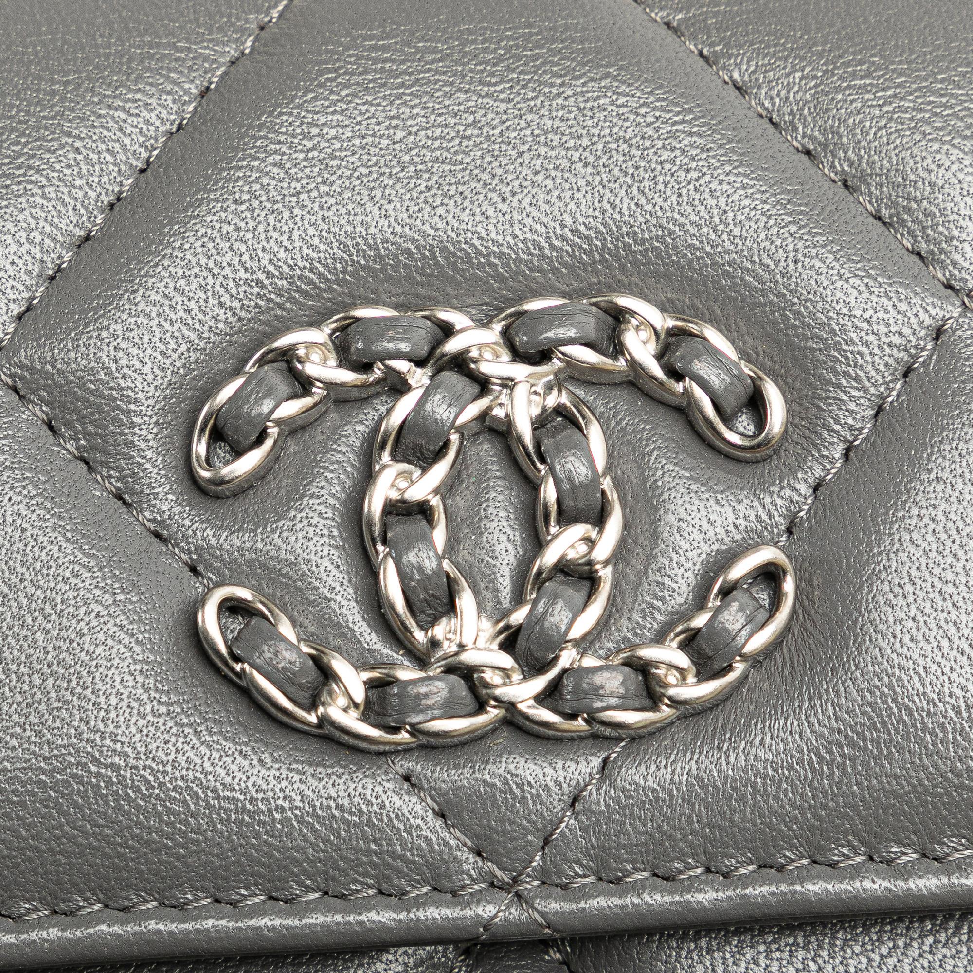 Chanel Lambskin 19 Flap Coin Purse With Chain