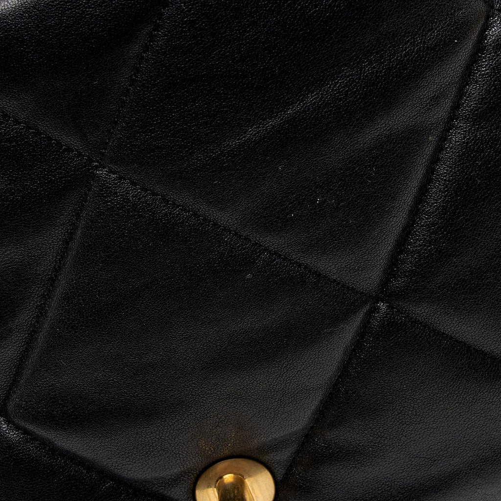 Chanel Lambskin 19 Maxi Flap Shoulder Bag (SHF-uWRj8f)