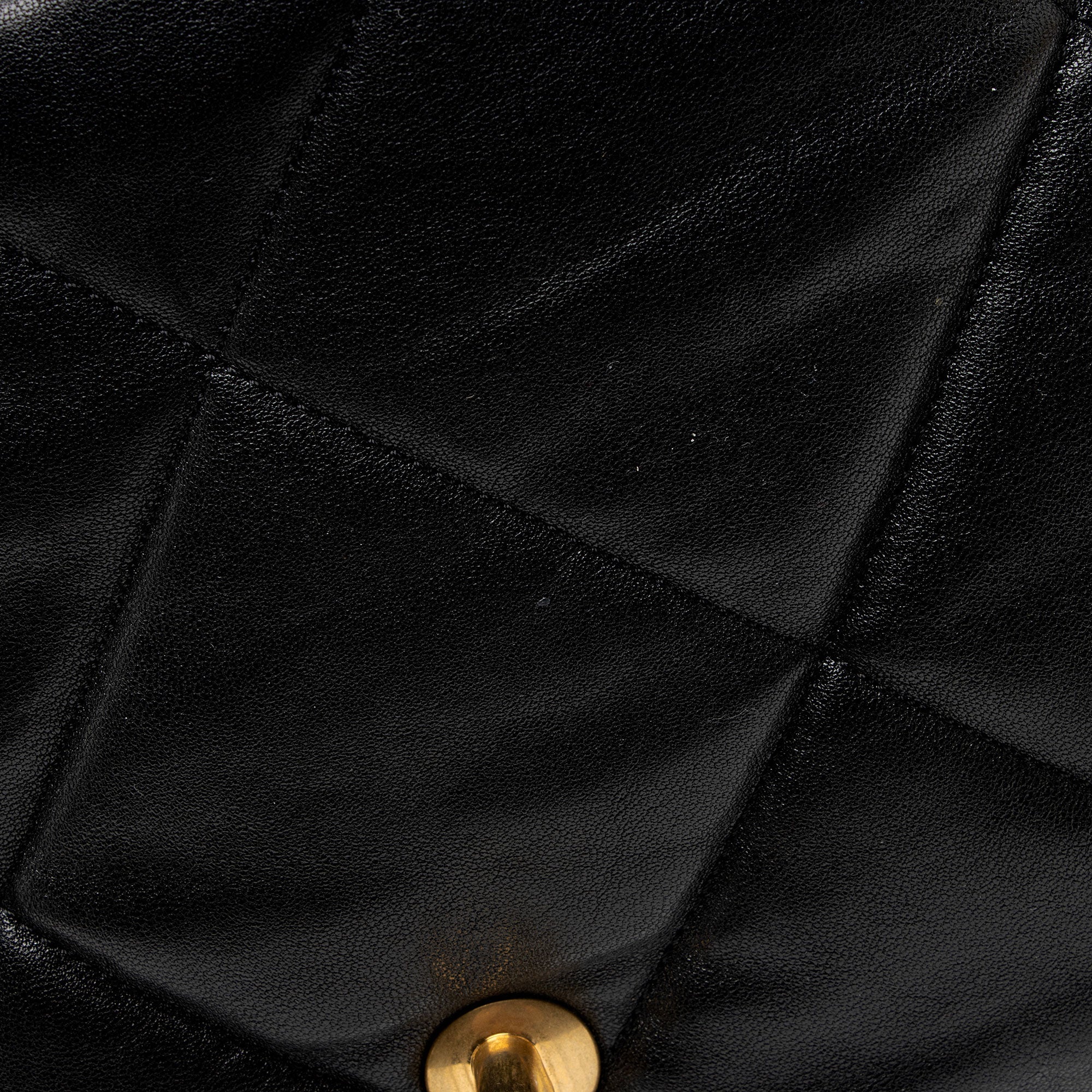 Chanel Lambskin 19 Maxi Flap Shoulder Bag (SHF-uWRj8f)