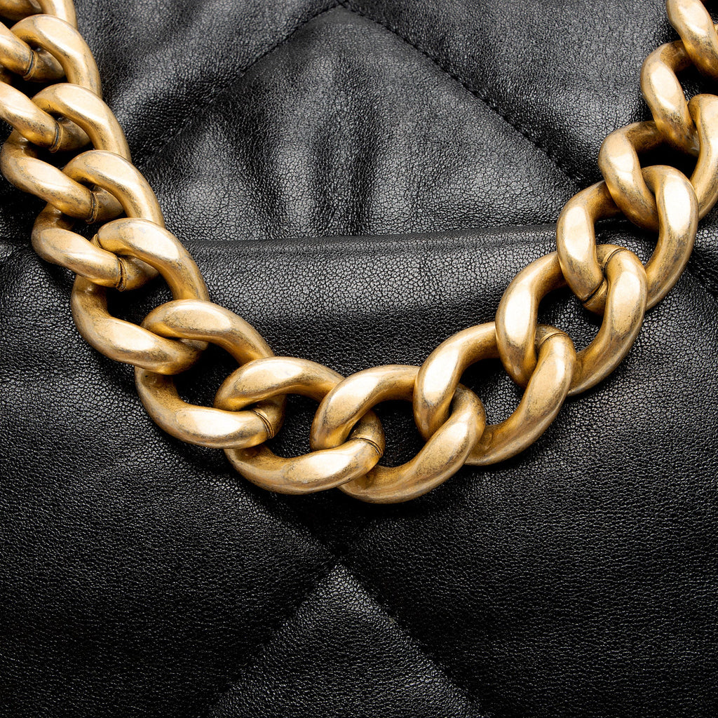 Chanel Lambskin 19 Maxi Flap Shoulder Bag (SHF-uWRj8f)