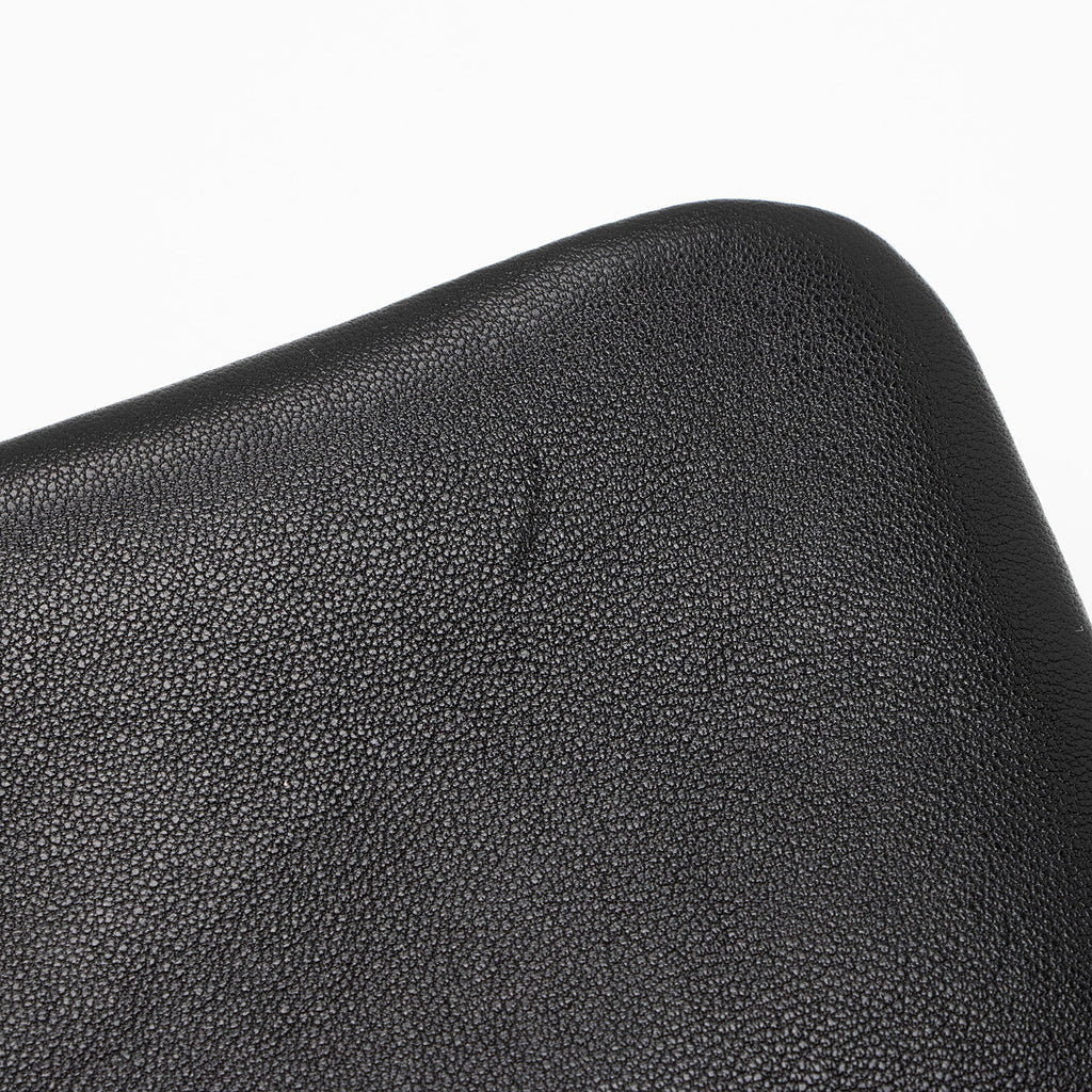 Chanel Lambskin 19 Medium Flap Shoulder Bag (SHF-boGp4i)