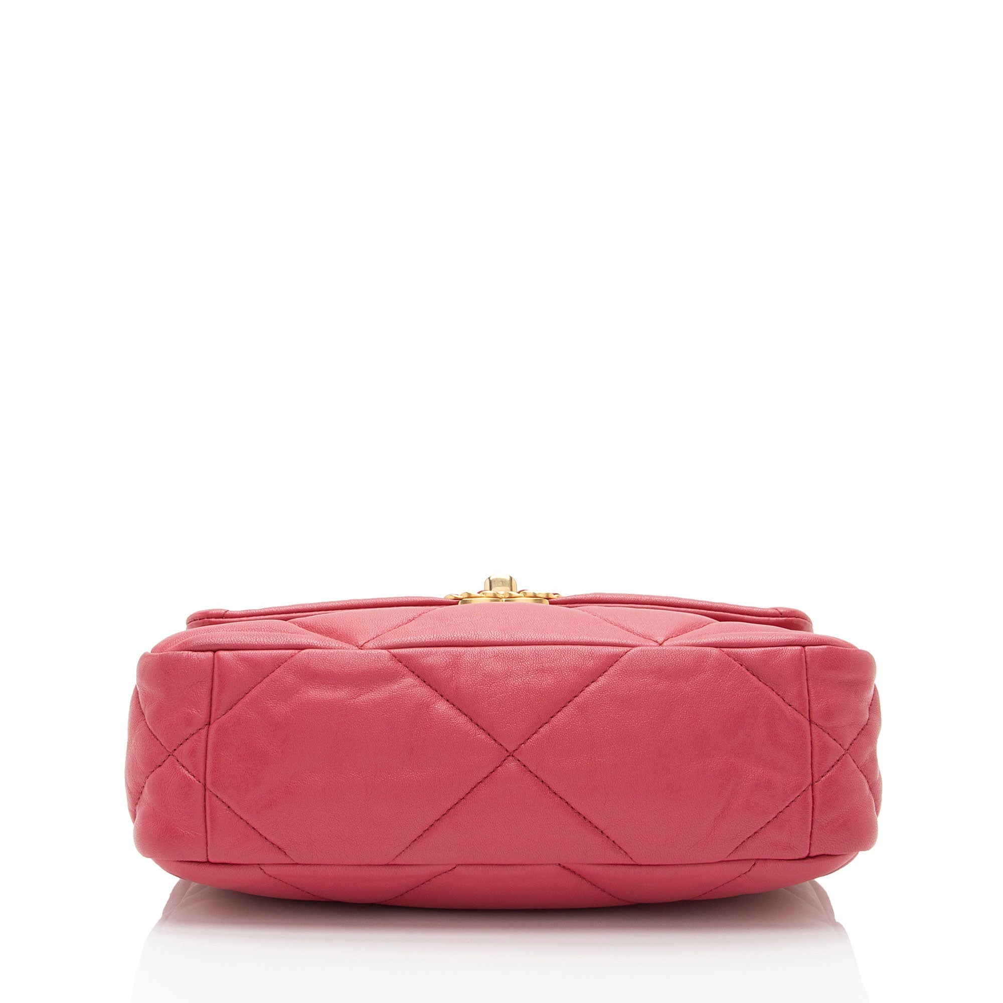 Chanel Lambskin 19 Medium Flap Shoulder Bag (SHF-eBjmry)