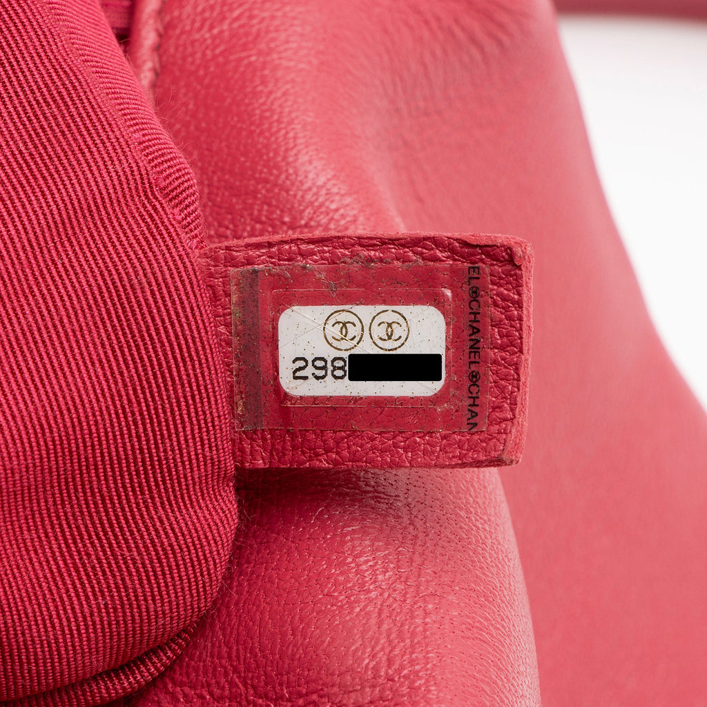 Chanel Lambskin 19 Medium Flap Shoulder Bag (SHF-eBjmry)