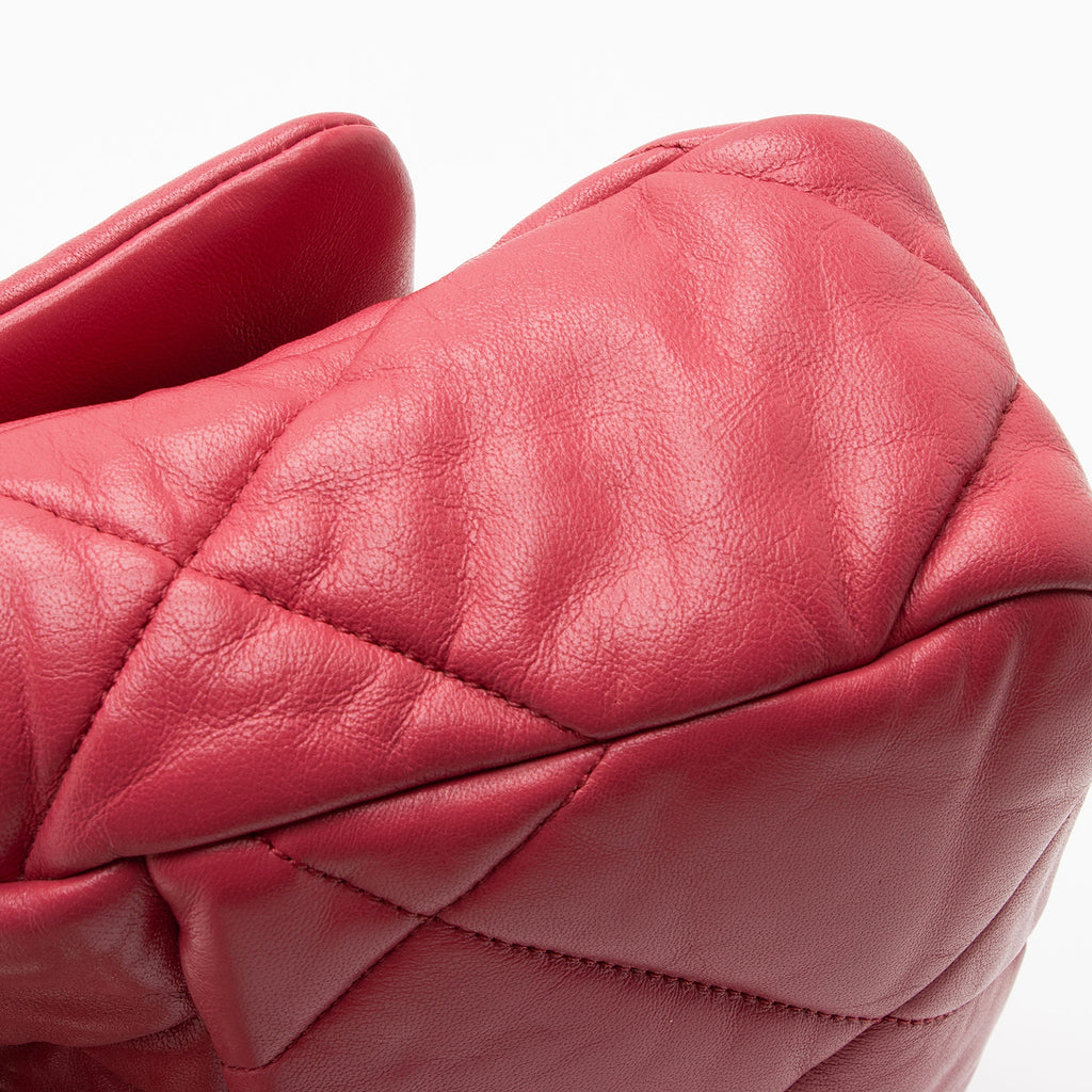 Chanel Lambskin 19 Medium Flap Shoulder Bag (SHF-eBjmry)