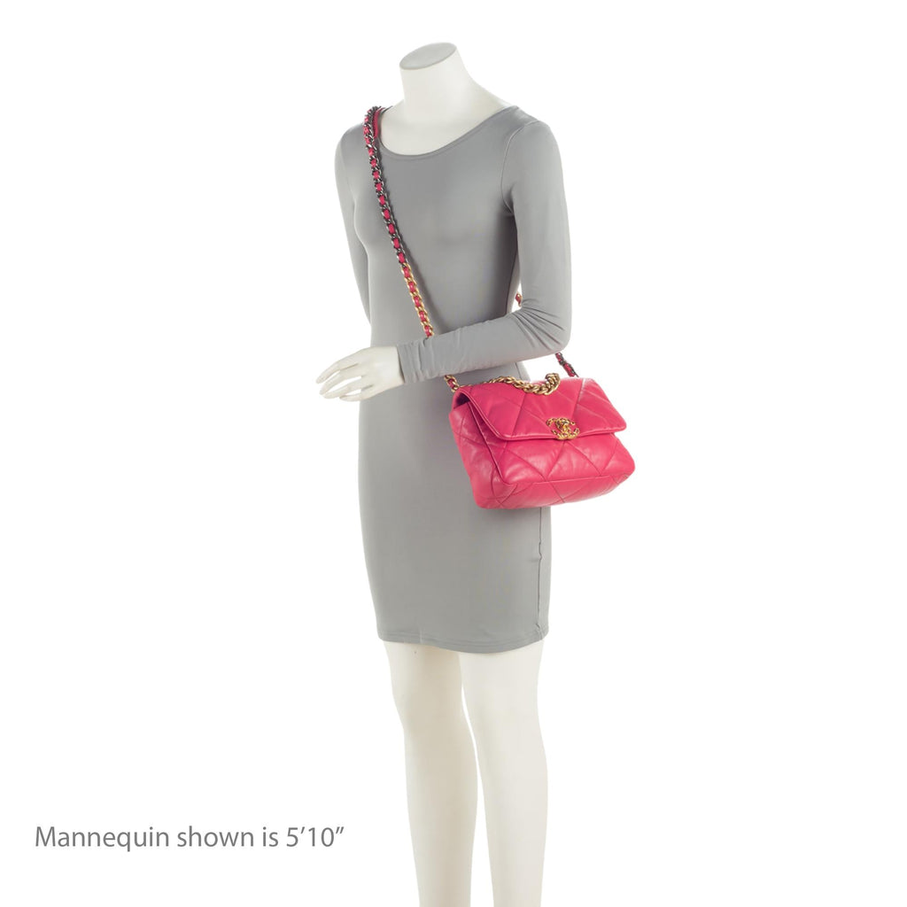Chanel Lambskin 19 Medium Flap Shoulder Bag (SHF-eBjmry)