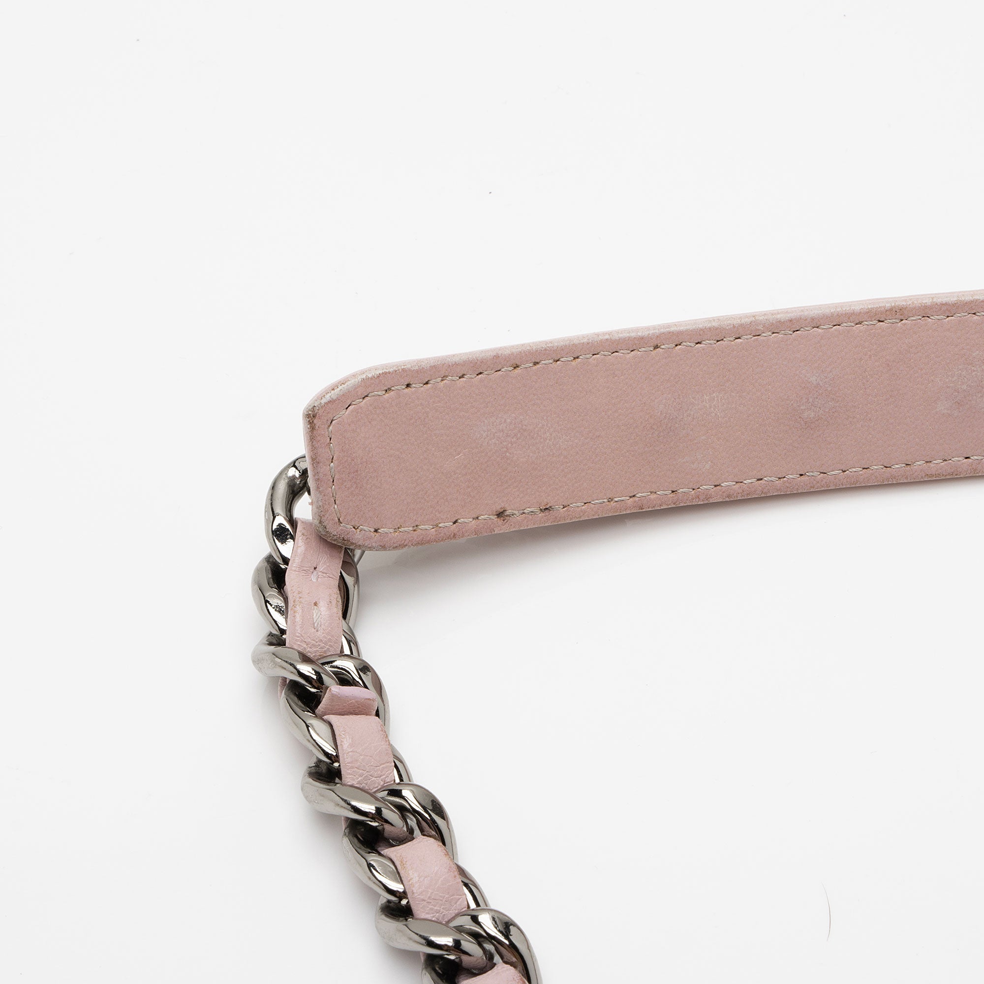 Chanel Lambskin 19 Medium Flap Shoulder Bag (SHF-YSbPqL)