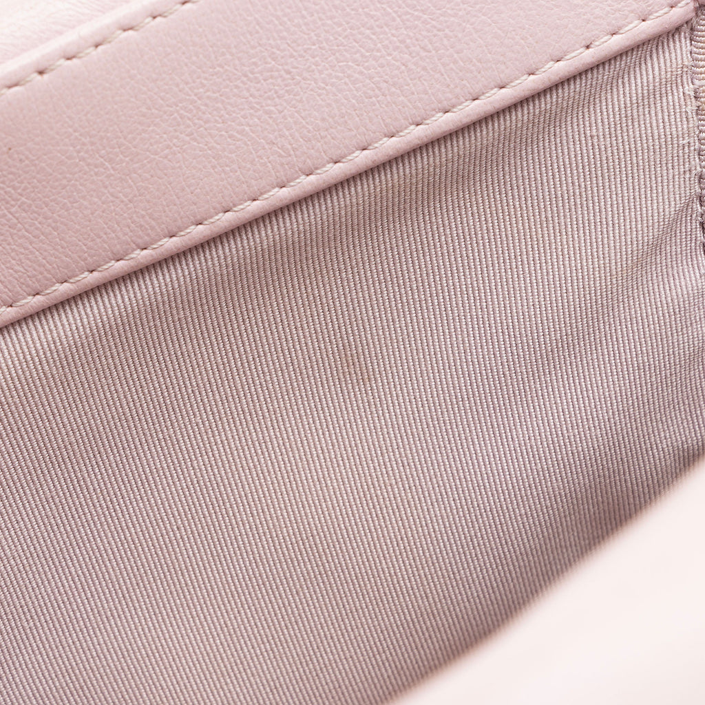 Chanel Lambskin 19 Medium Flap Shoulder Bag (SHF-YSbPqL)