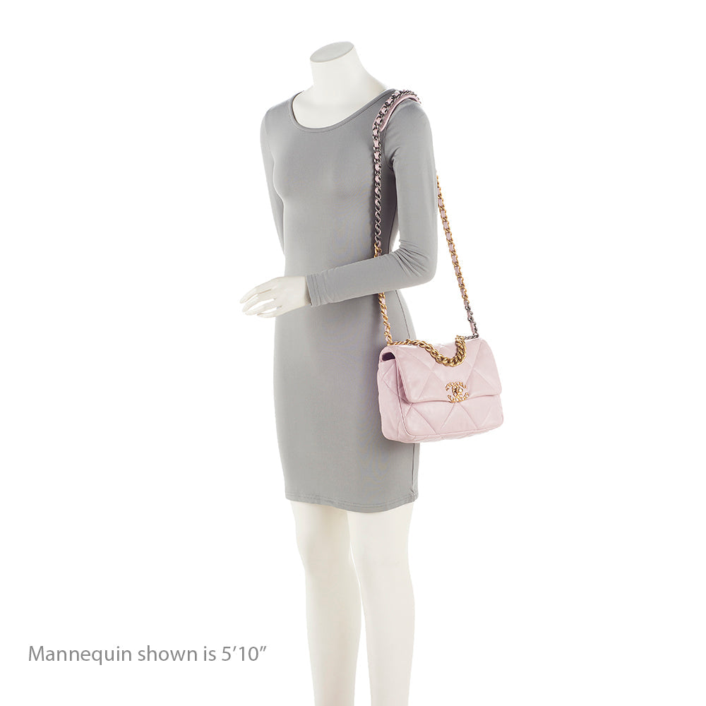 Chanel Lambskin 19 Medium Flap Shoulder Bag (SHF-YSbPqL)