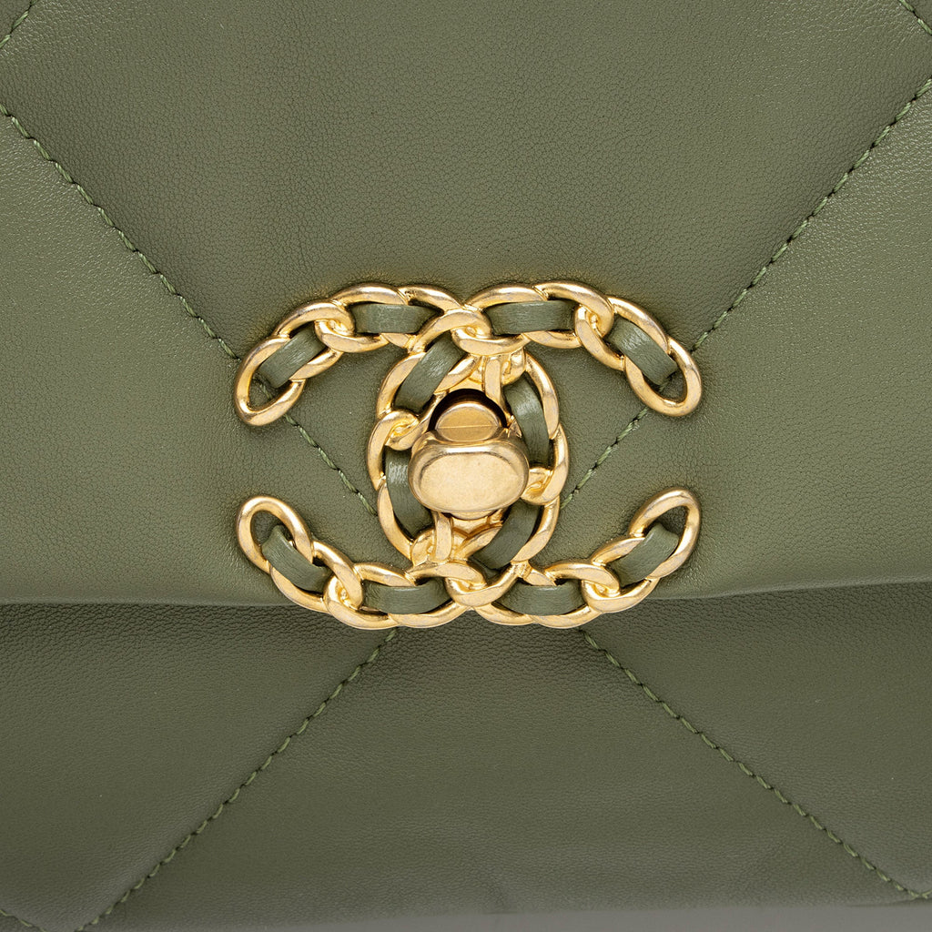 Chanel Lambskin 19 Medium Flap Shoulder Bag