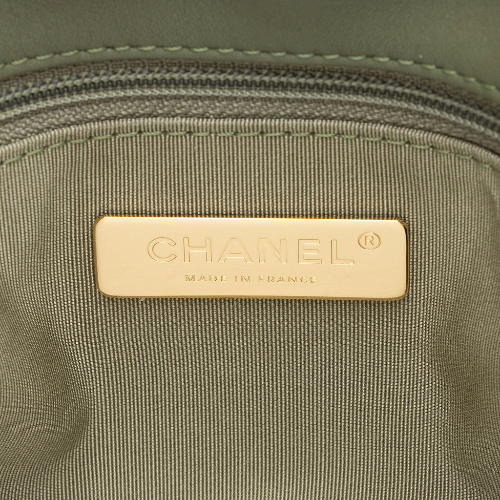 Chanel Lambskin 19 Medium Flap Shoulder Bag