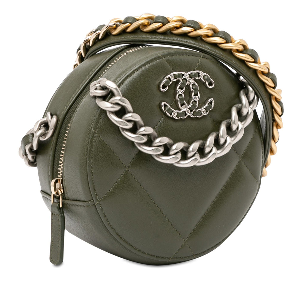 Chanel Lambskin 19 Round Clutch with Chain (SHG-AyshgD)