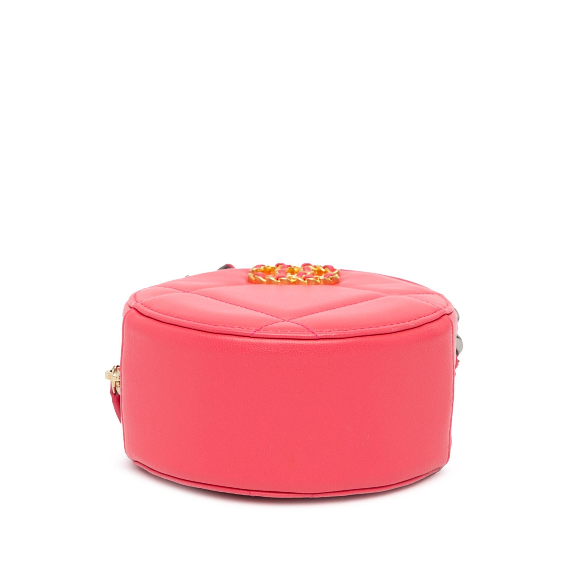 Chanel Lambskin 19 Round Clutch with Chain (SHG-lonjpA)