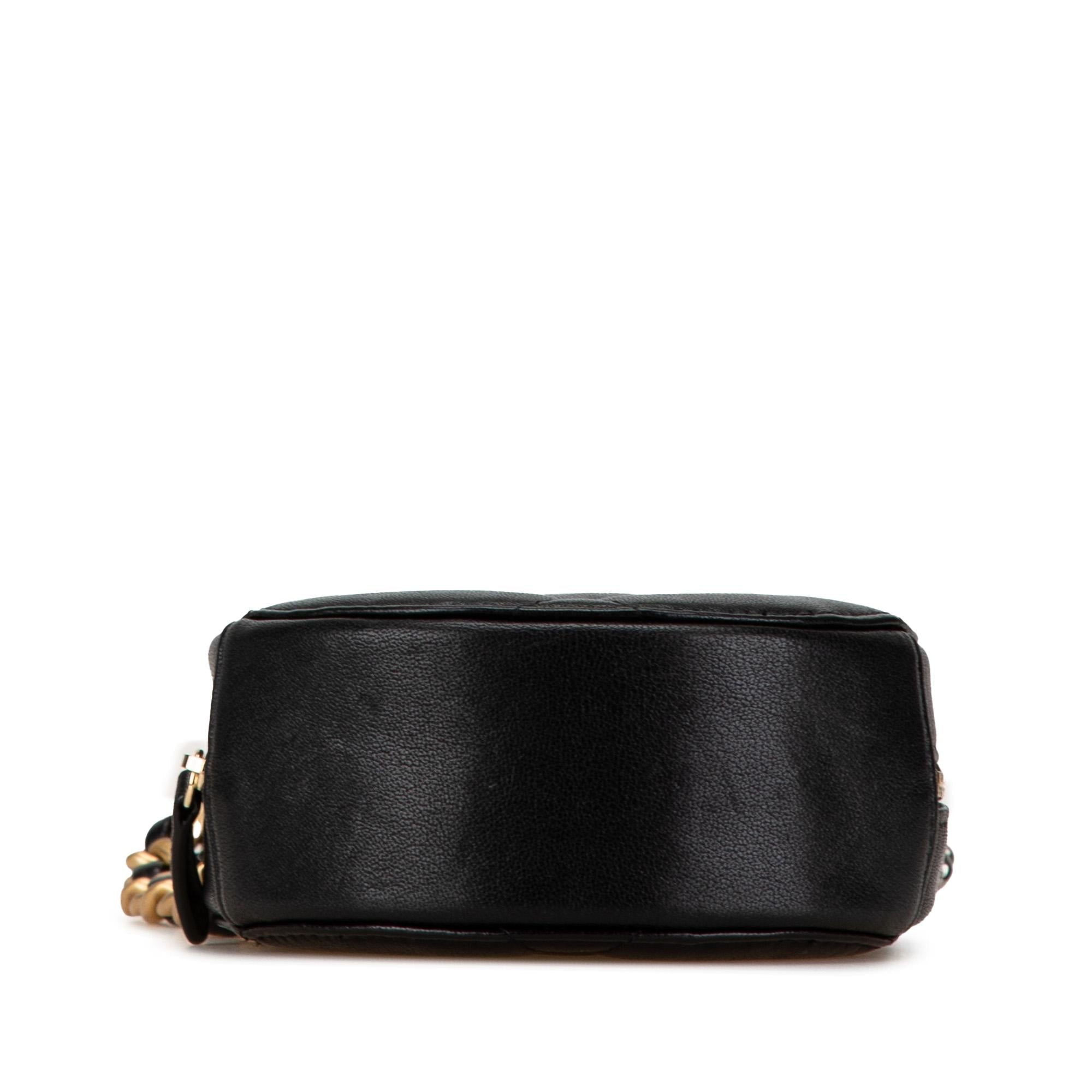 Chanel Lambskin 19 Round Clutch with Chain (SHG-SmJ4Sl)
