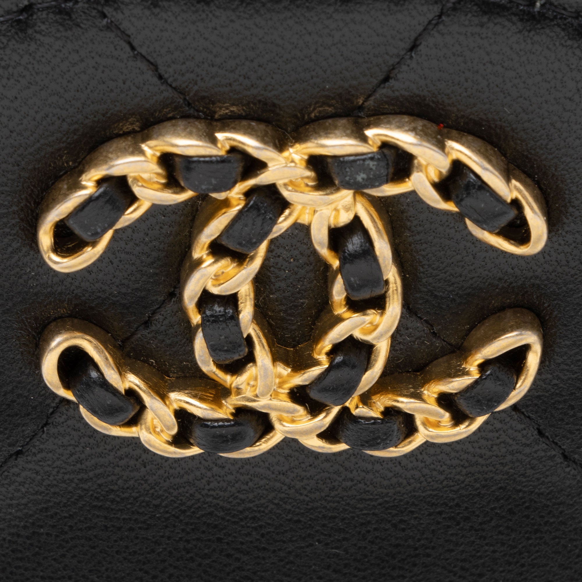 Chanel Lambskin 19 Round Clutch with Chain