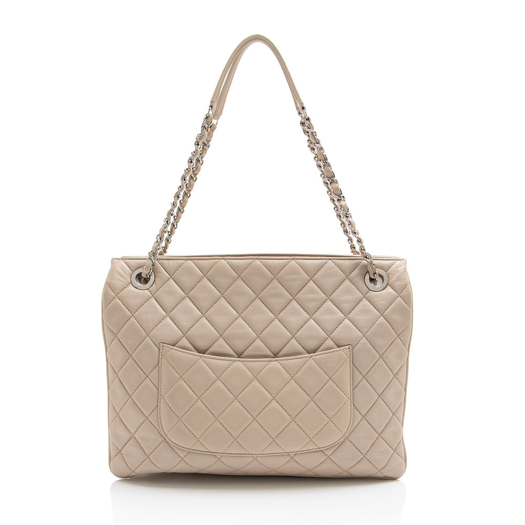 Chanel Lambskin CC Accordion Trio Zipped Tote (SHF-wYNTLe)