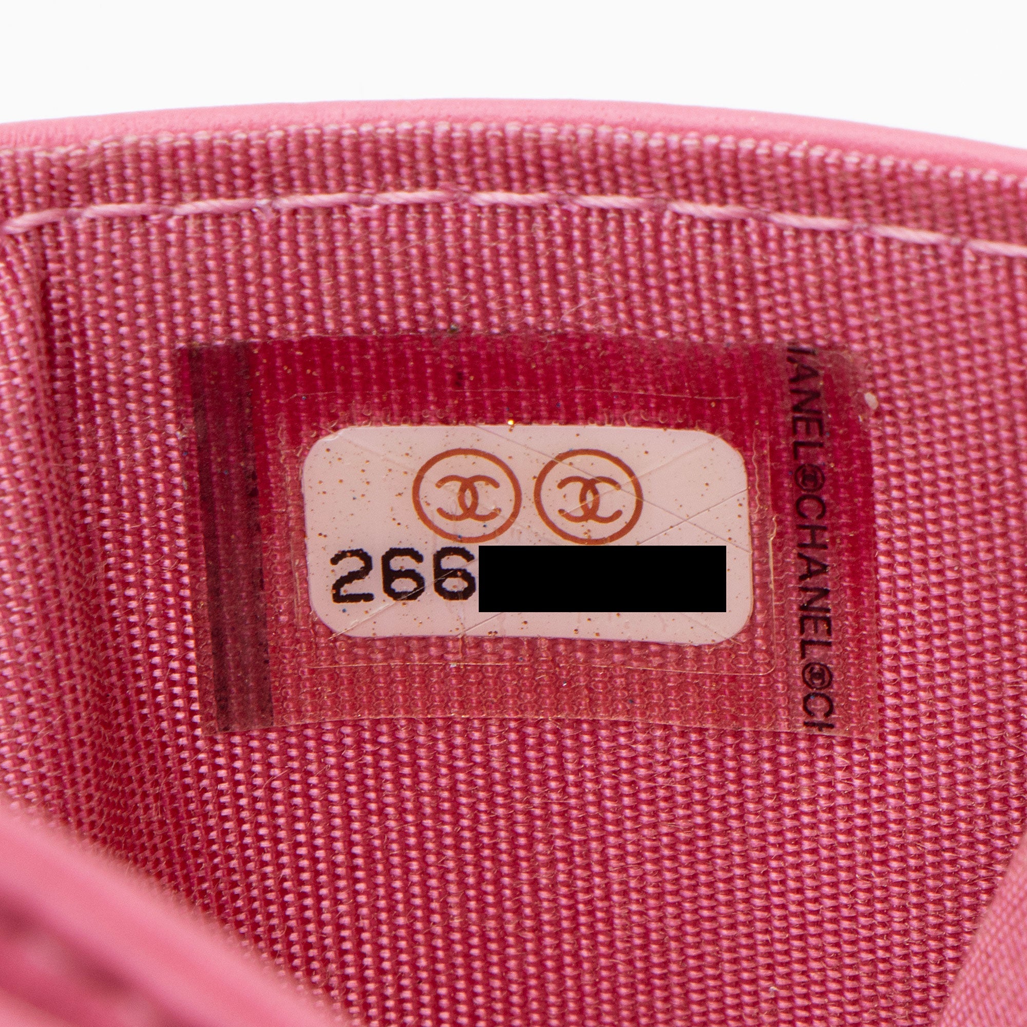 Chanel Lambskin Boy Card Holder (SHF-xyoKJV)
