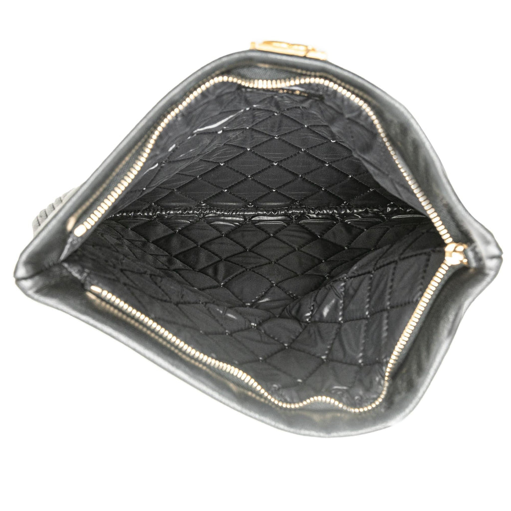 Chanel Lambskin Boy Foldover Clutch (SHG-IicQ7k)