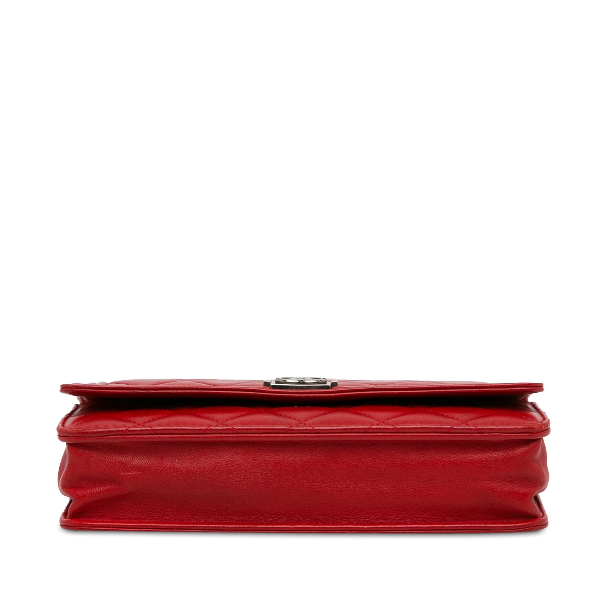 Chanel Lambskin Boy Wallet On Chain (SHG-WD2kyT)