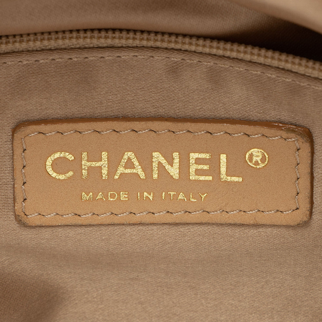 Chanel Lambskin Bubble Quilt Satchel