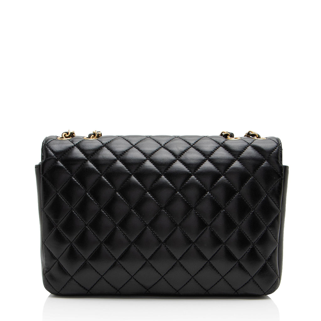 Chanel Lambskin CC Chic Medium Flap Bag (SHF-JgVtpv)