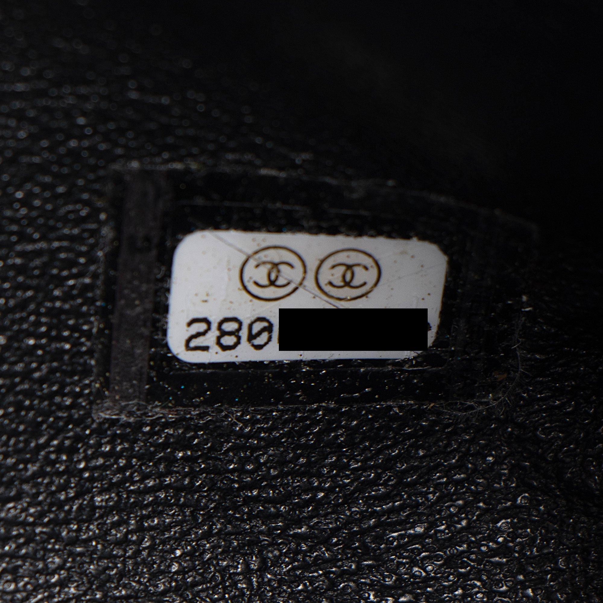 Chanel Lambskin CC Chic Medium Flap Bag (SHF-JgVtpv)