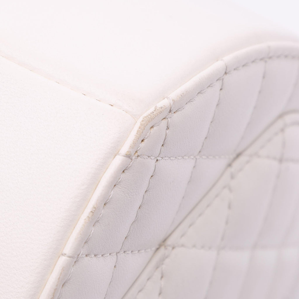 Chanel Lambskin CC in Love Heart Crossbody
