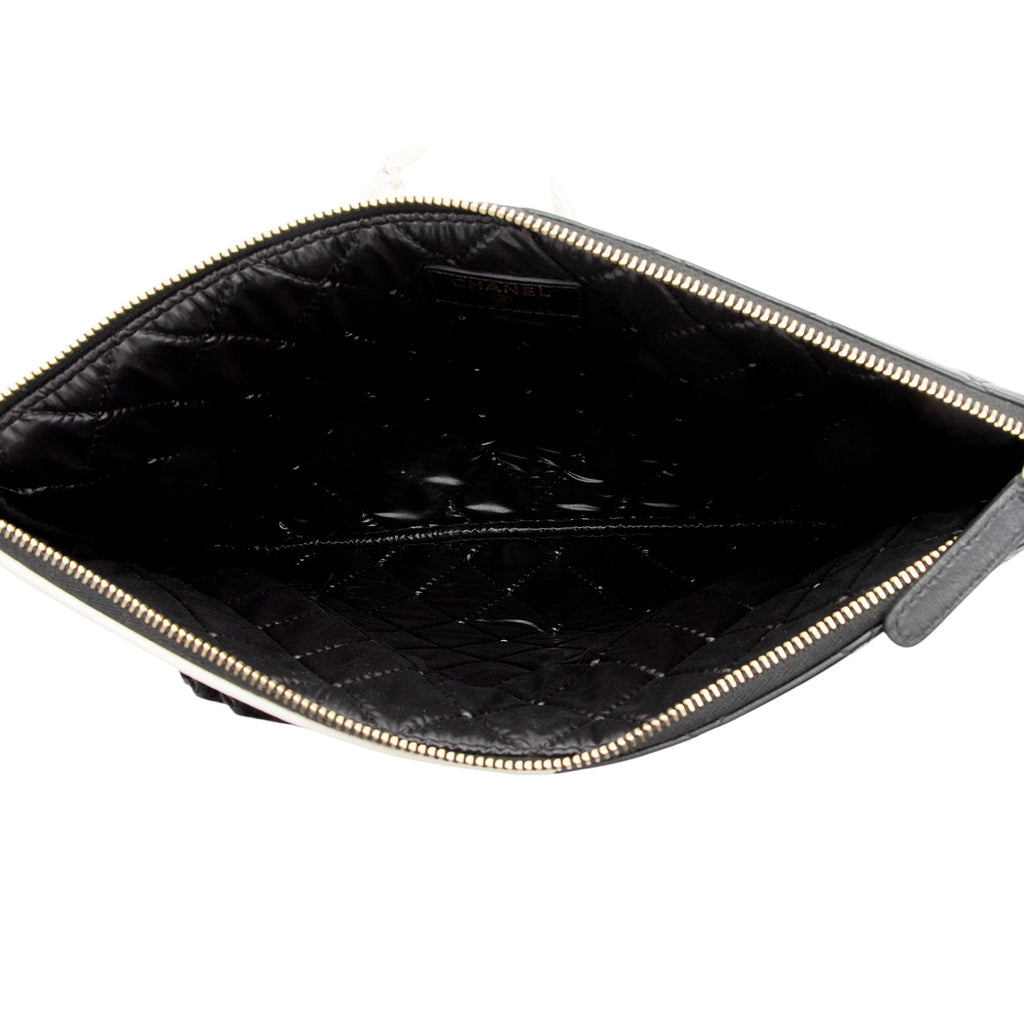Chanel Lambskin Camellia Medium O-Case