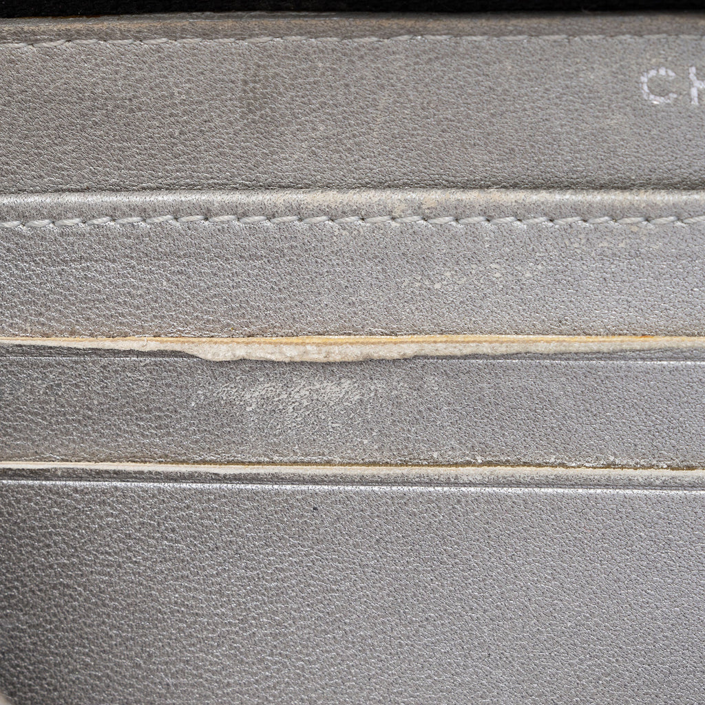 Chanel Lambskin Camellia Zip Around Wallet (SHF-fpP10f)