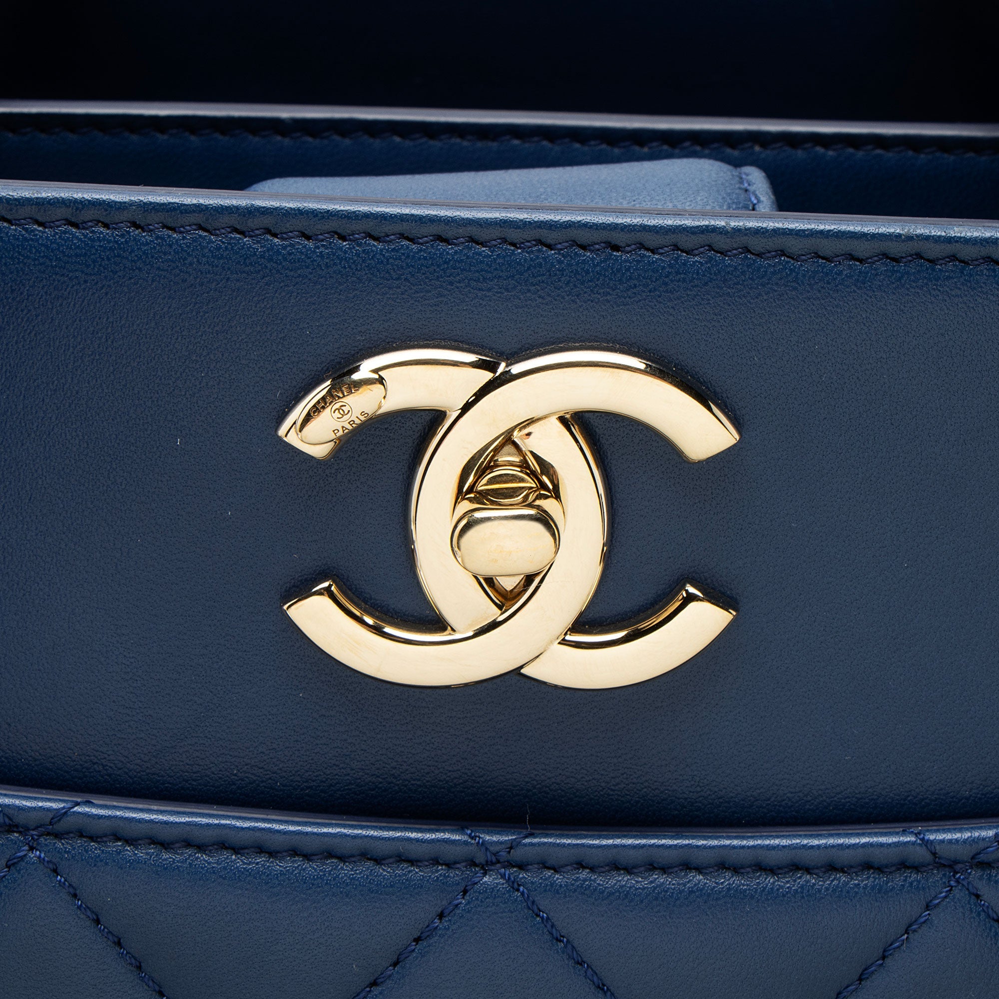 Chanel Lambskin Carry Chic Shopping Tote