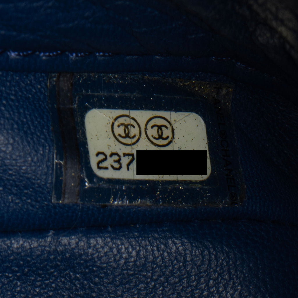 Chanel Lambskin Carry Chic Shopping Tote