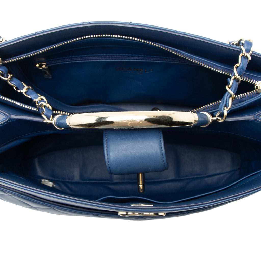 Chanel Lambskin Carry Chic Shopping Tote