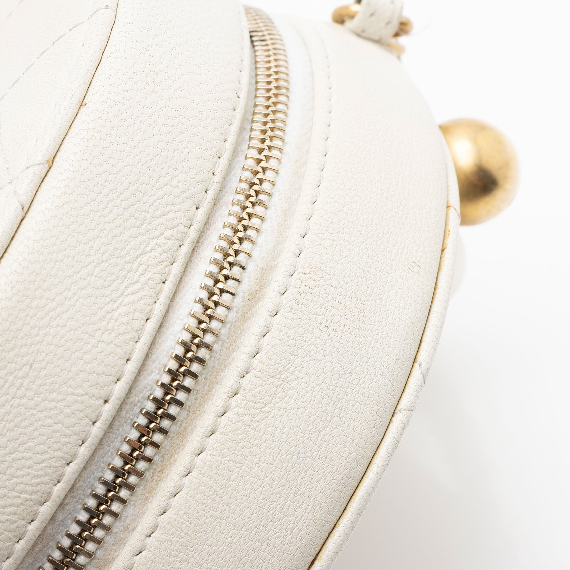 Chanel Lambskin Chic Pearls Round Clutch with Chain