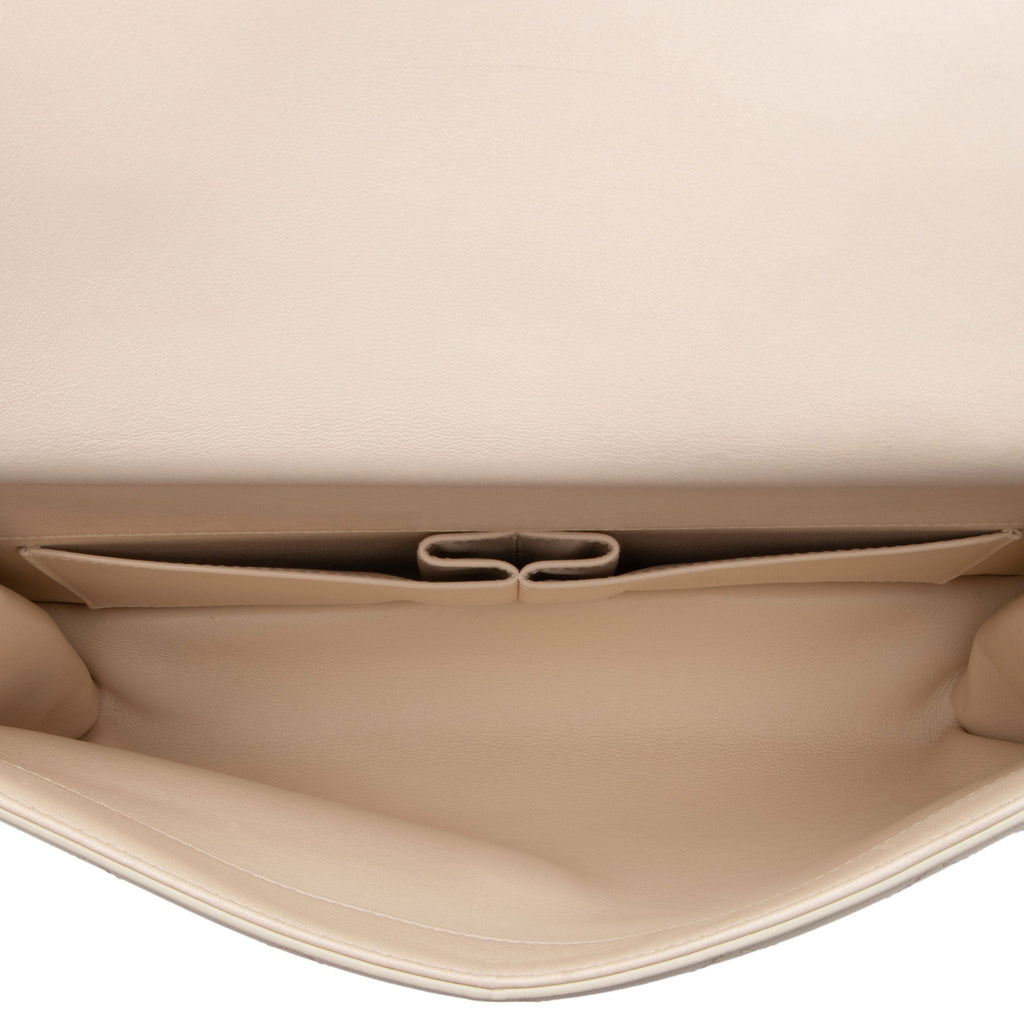 Chanel Lambskin Coco Lux Medium Flap Bag (SHF-mhN1qb)