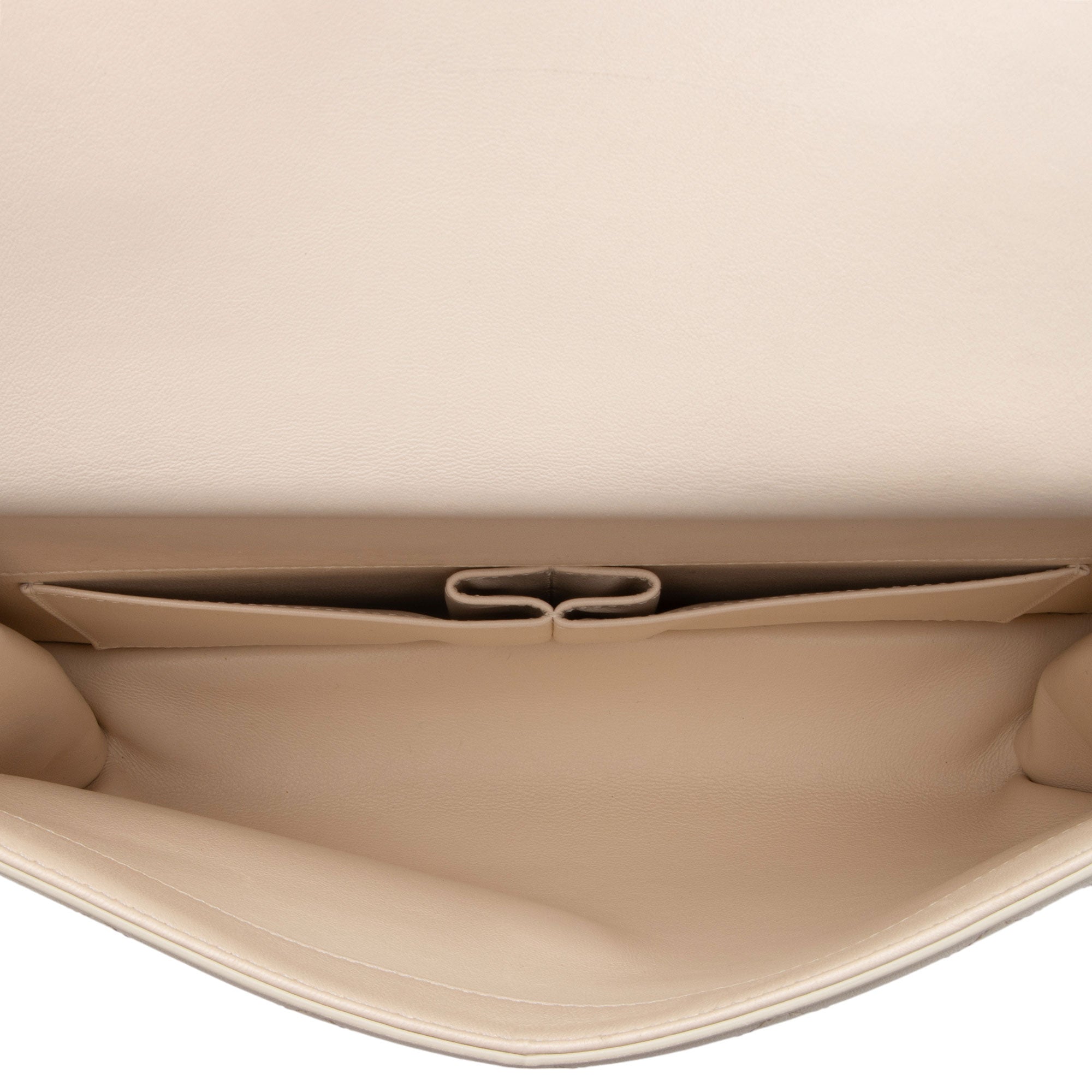 Chanel Lambskin Coco Lux Medium Flap Bag (SHF-mhN1qb)