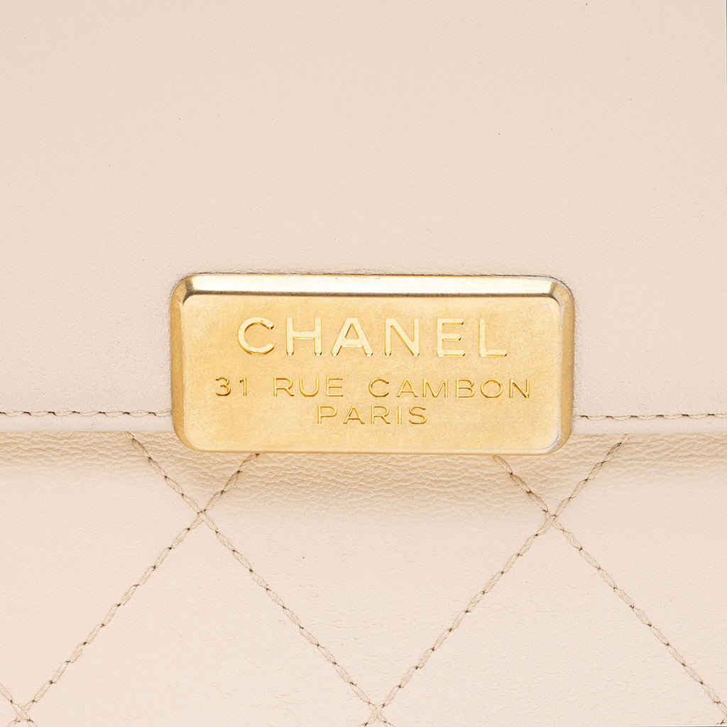 Chanel Lambskin Coco Lux Medium Flap Bag (SHF-mhN1qb)