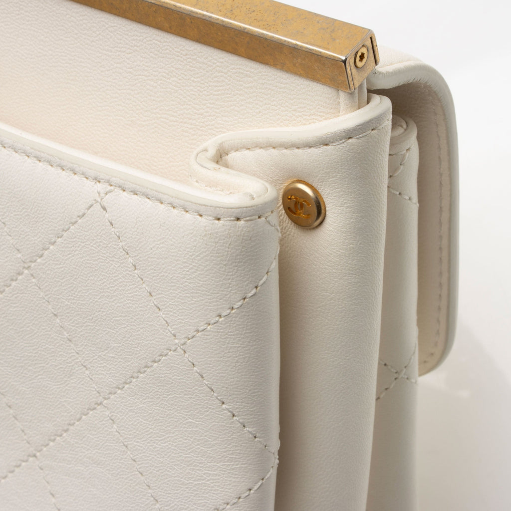 Chanel Lambskin Coco Lux Small Flap Bag (SHF-48E89g)