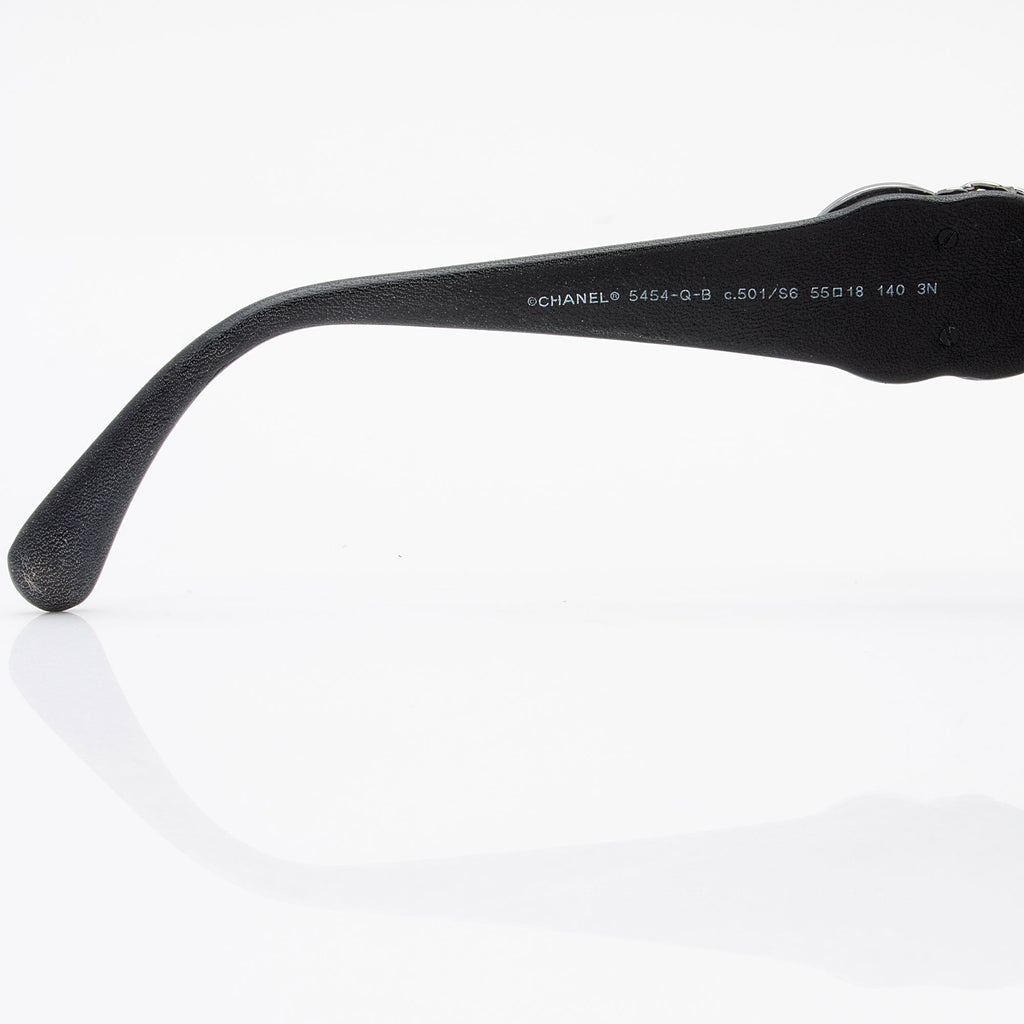 Chanel Lambskin Crystal CC Sunglasses (SHF-h3VgE4)
